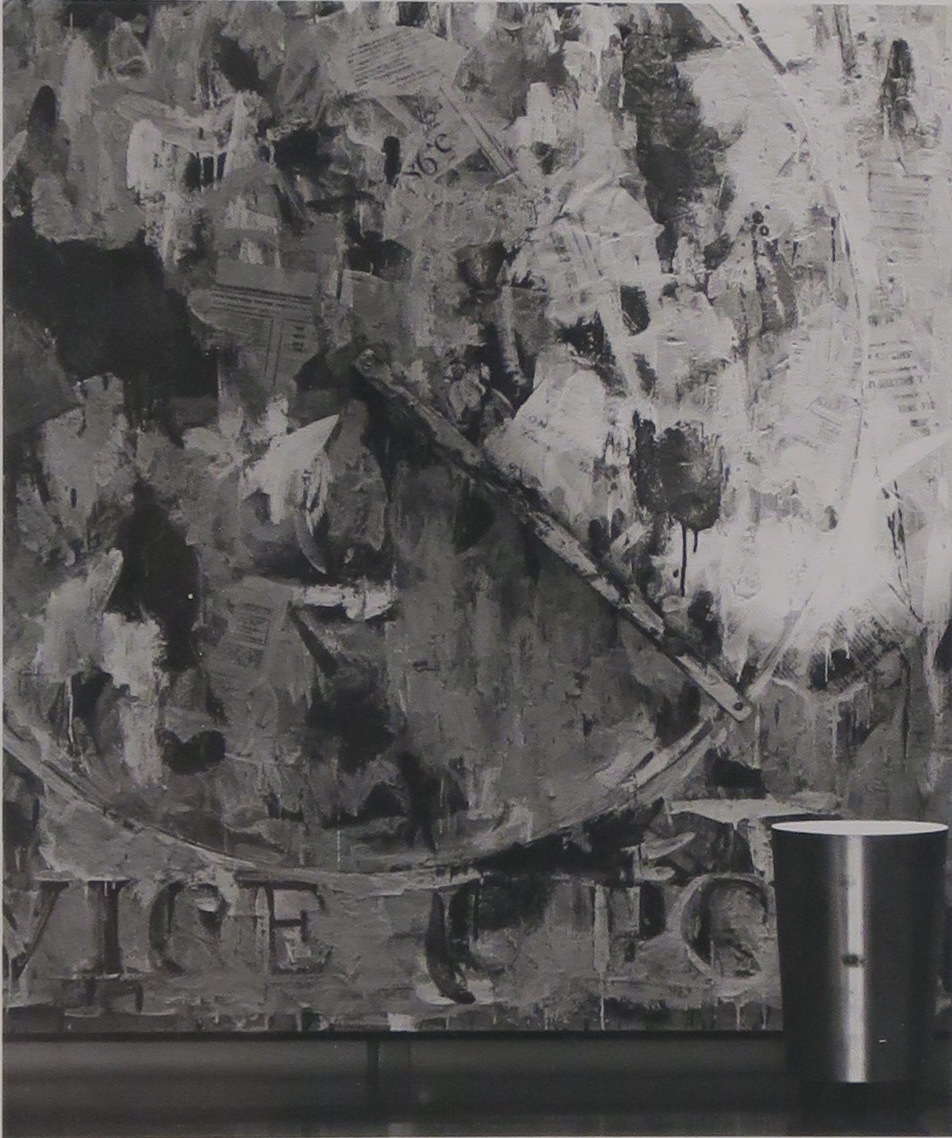 Louise Lawler, Red, Yellow, Blue, Black and White and Light, 1984/2007, Gelatin silver print, 11.9 × 10.2 cm (détail) Vue de l'exposition We Are Serious, Commissaire Pierre Vadi Lemme Art Contemporain, Sion